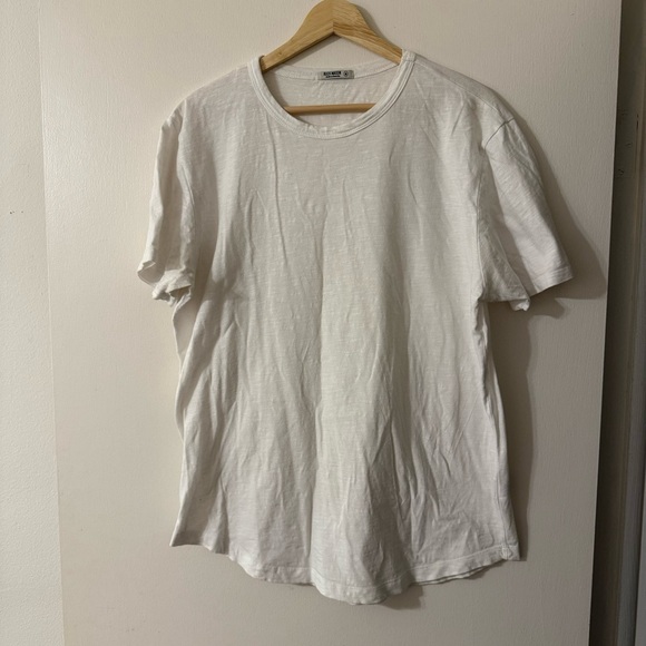 Buck Mason slub curved hem t shirt - Picture 1 of 2